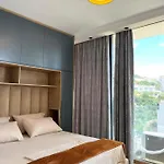 Golden Star 2