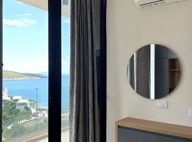 Διαμέρισμα Golden Star 2 *