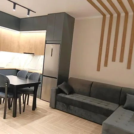 Golden Star 2 Apartment