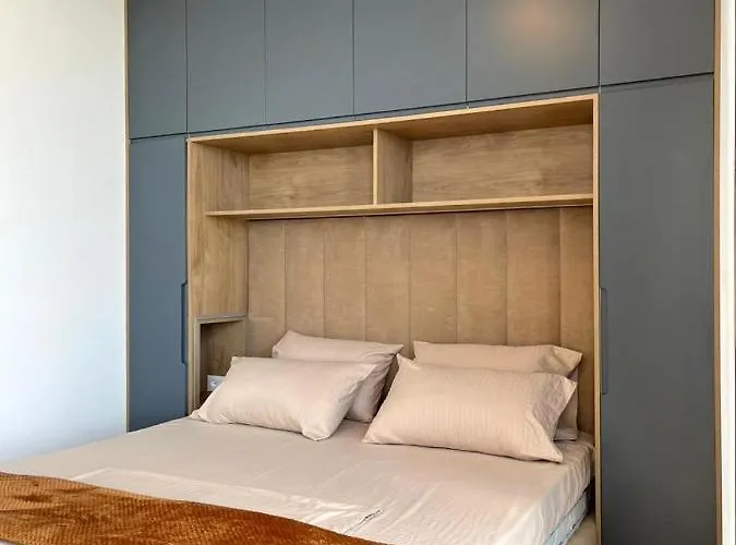 Apartment Golden Star 2