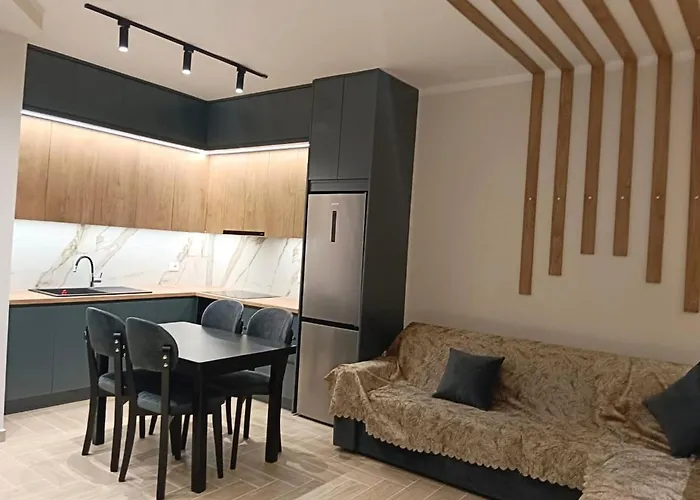 Golden Star 2 Sarandë